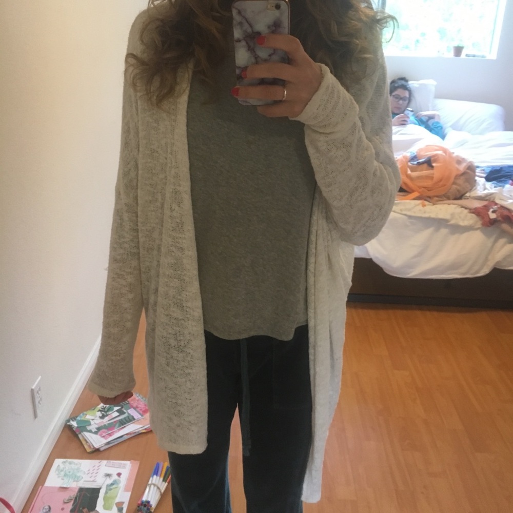 White knit cardigan